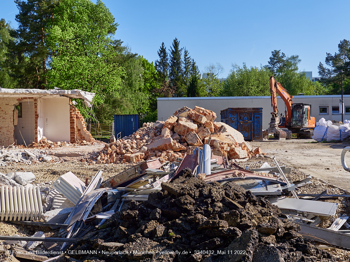 11.05.2022 - Baustelle am Haus für Kinder in Neuperlach